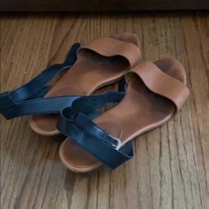 Madewell leather two tone sandals S8